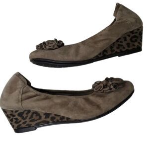 SABRINAS Spain leopard wedge heel taupe suede leather flats wedges shoes 36 / 6